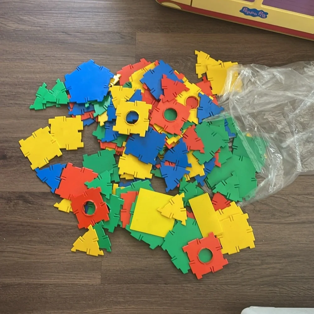 Polydron Math and Construction Colorful Geometric Plastic Building Set of 100 Pz